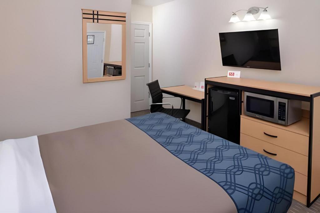 Econo Lodge Rochester I-90 & I-390 Dış mekan fotoğraf