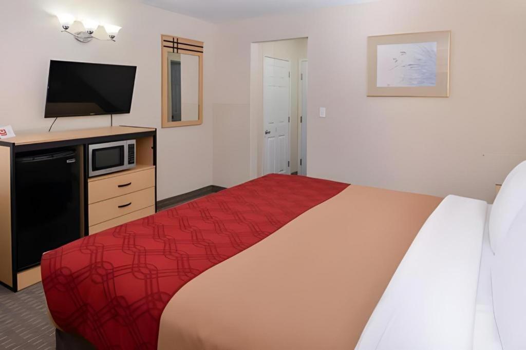 Econo Lodge Rochester I-90 & I-390 Dış mekan fotoğraf