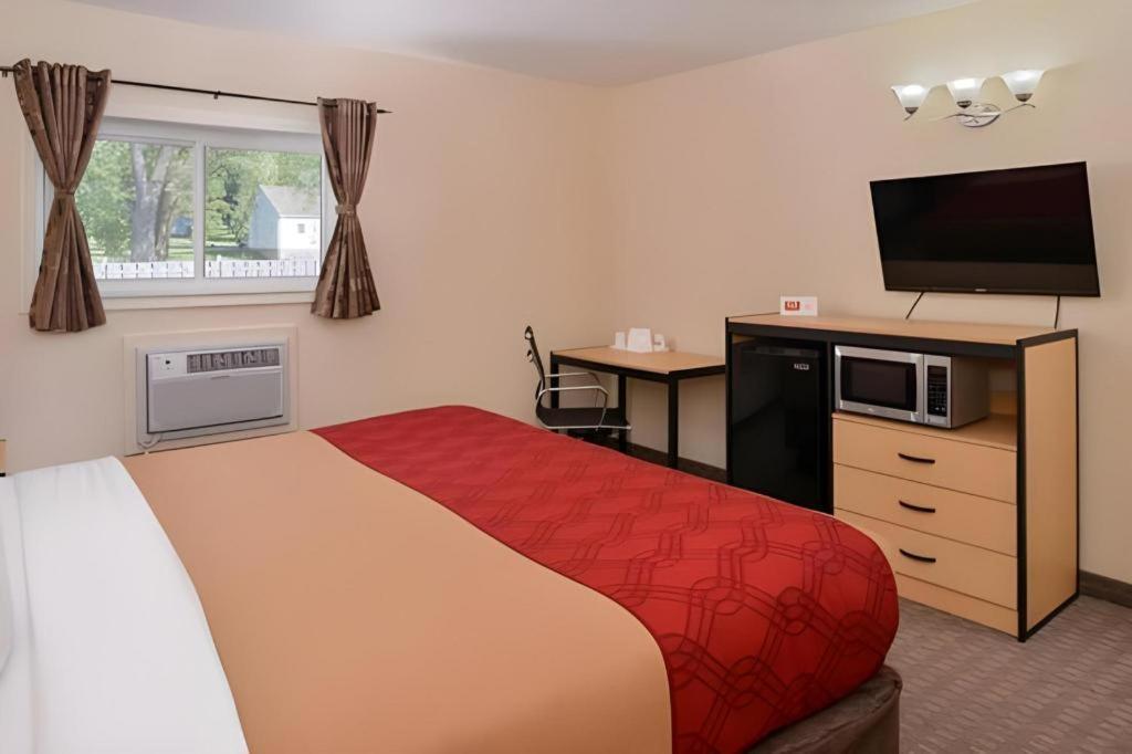 Econo Lodge Rochester I-90 & I-390 Dış mekan fotoğraf